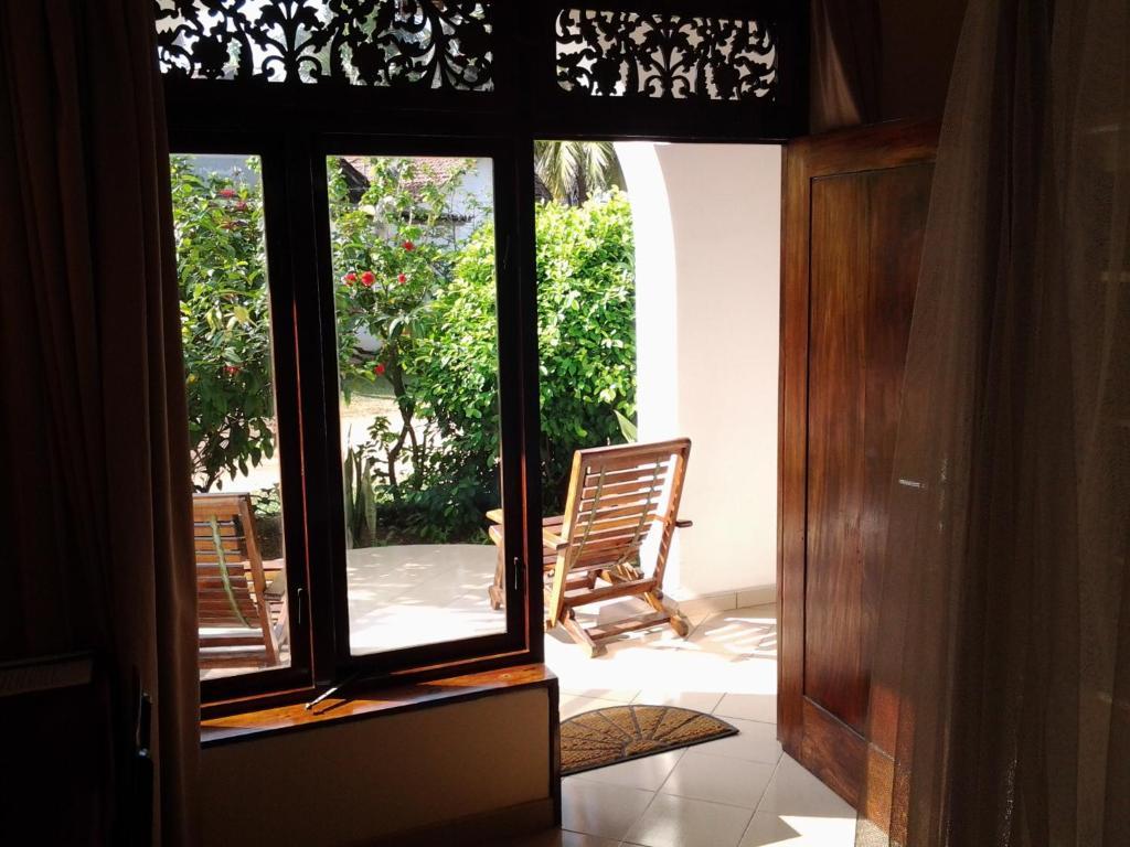 Tandem Guesthouse Хикадува Екстериор снимка